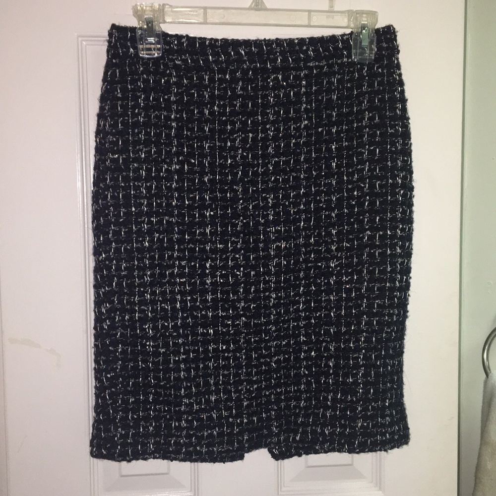 J. Crew Tweed Pencil Skirt. Size 0.